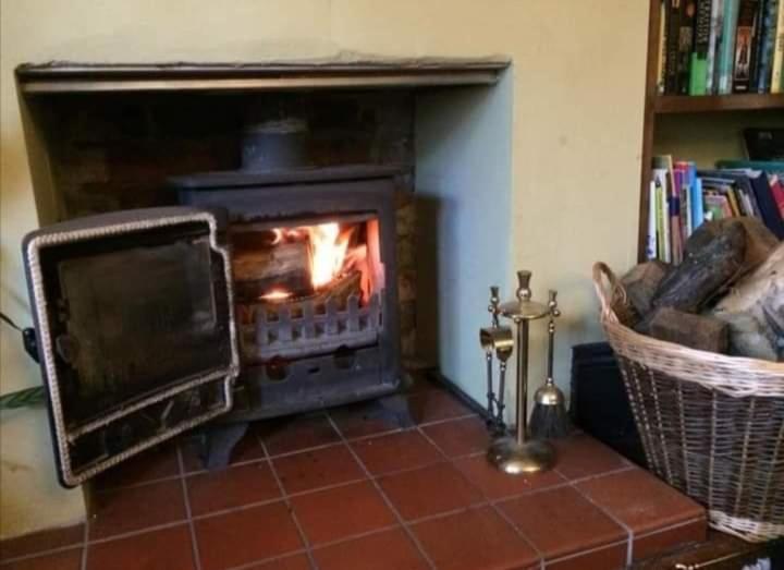 Llangollen Hostel Guest Rooms - No Dormitories - Self Catering Kültér fotó