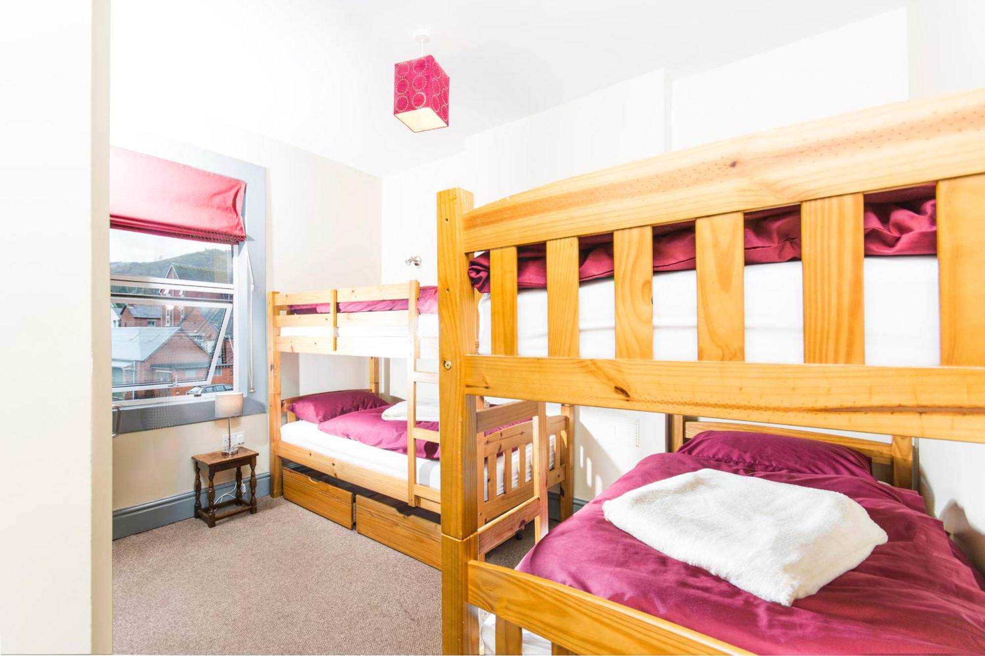Llangollen Hostel Guest Rooms - No Dormitories - Self Catering Kültér fotó