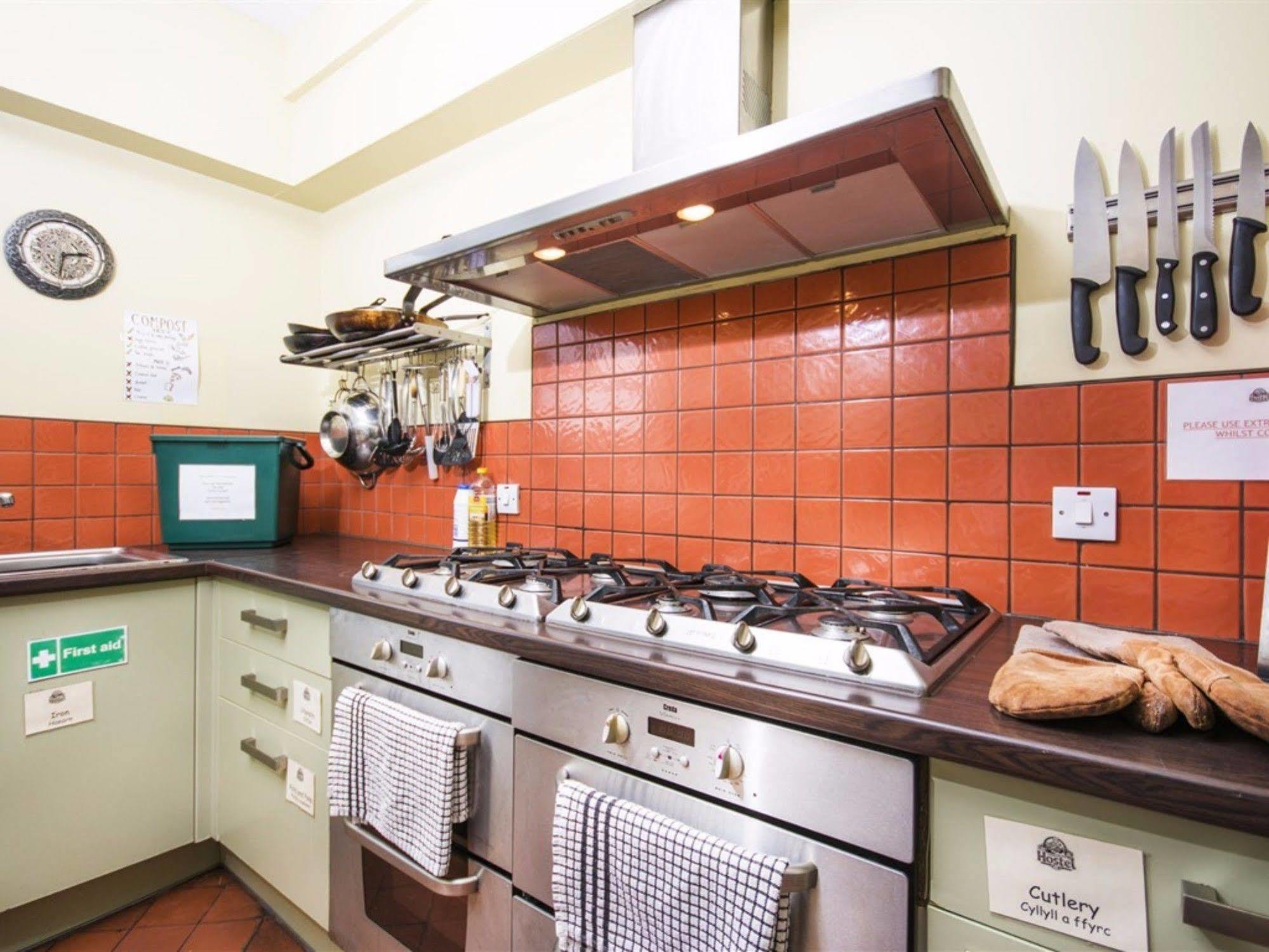 Llangollen Hostel Guest Rooms - No Dormitories - Self Catering Kültér fotó